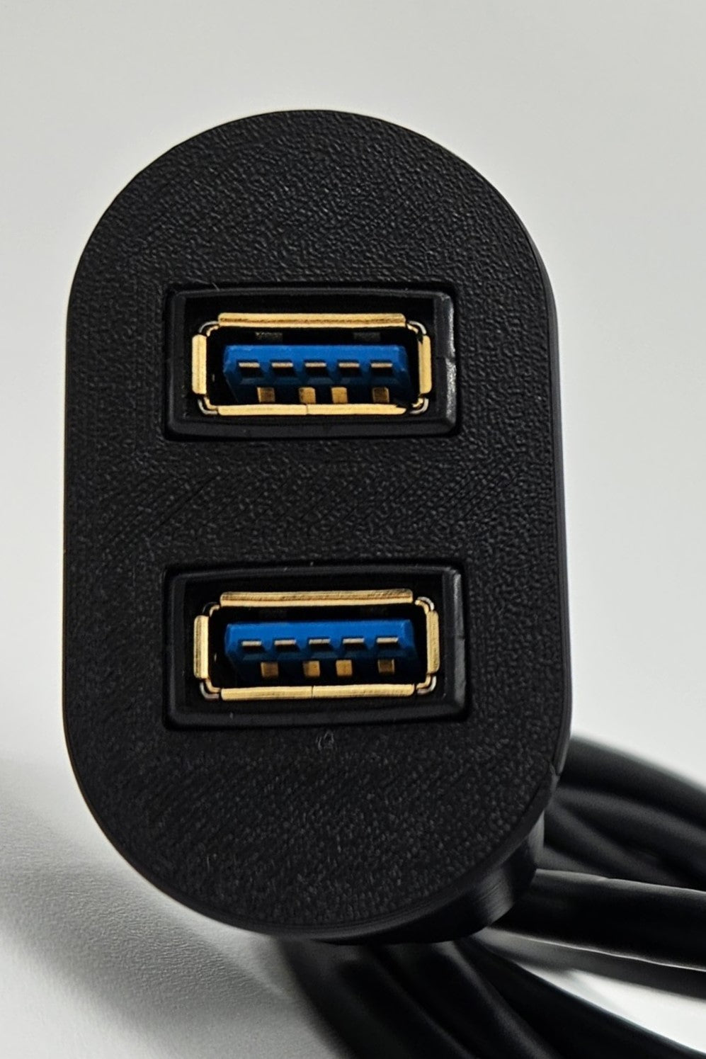 94-04 Mustang coin holder bulkhead with dual, 3ft USB extension cables